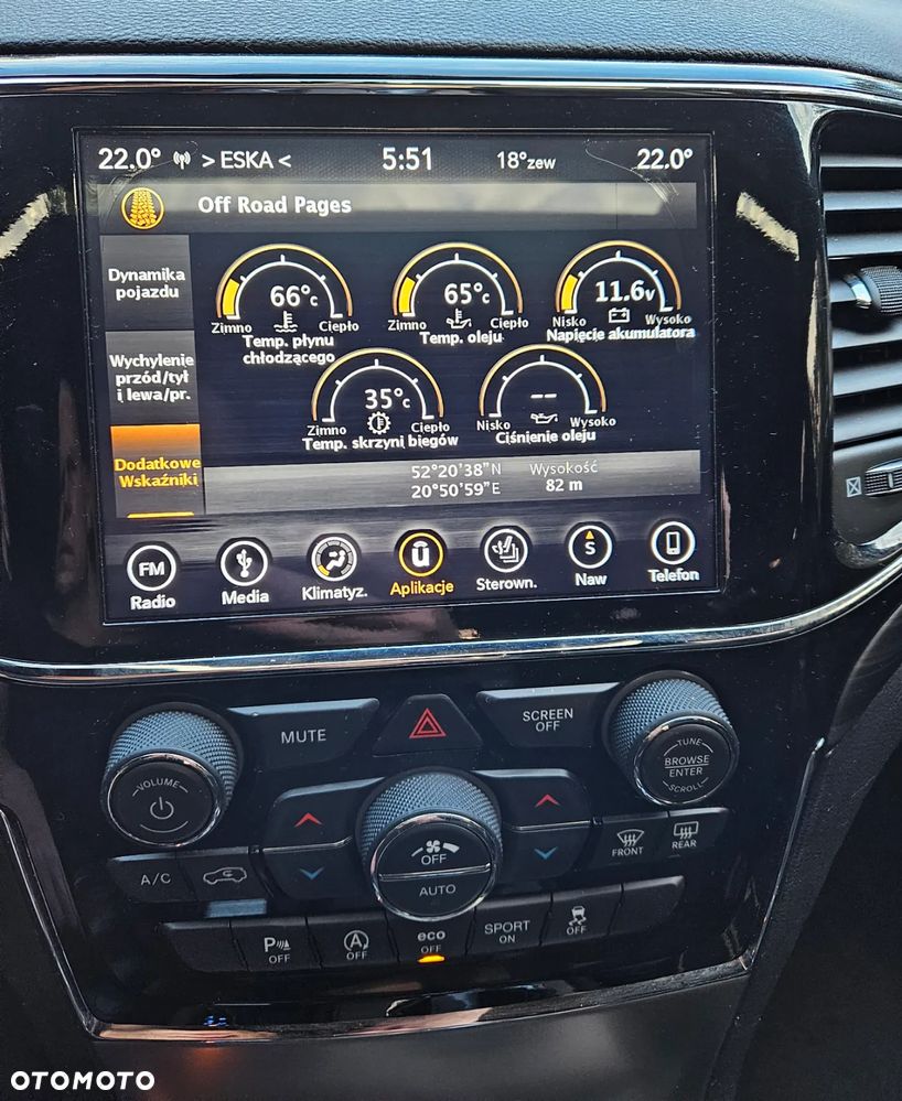 Jeep Grand Cherokee - 25