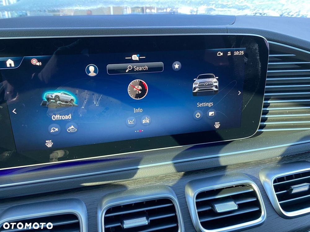 Mercedes-Benz GLE - 17