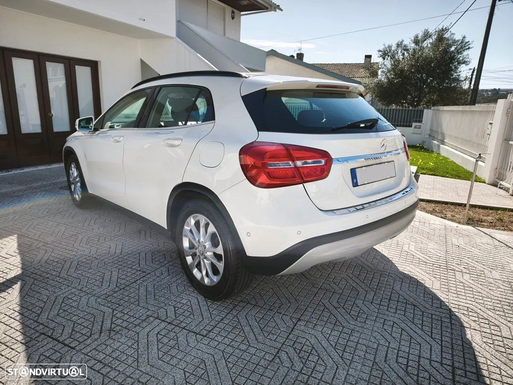 Mercedes-Benz GLA 180 (CDI) d Urban - 8