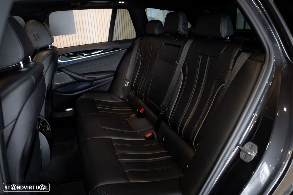 BMW 520 d Pack M Auto - 32