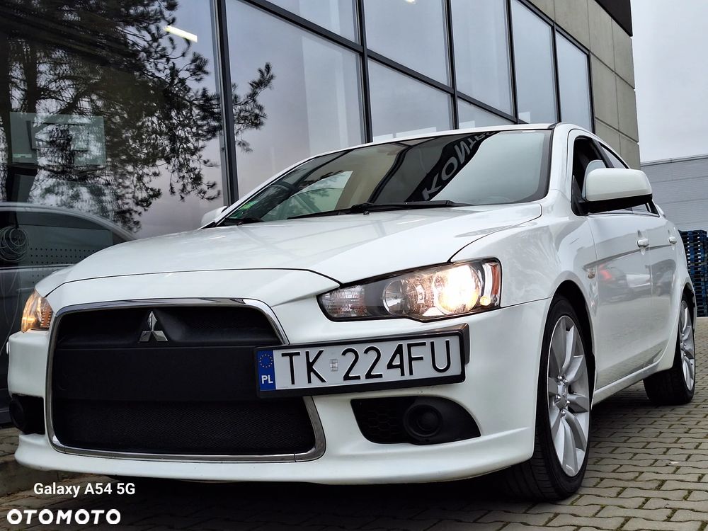 Mitsubishi Lancer 1.5 - 9