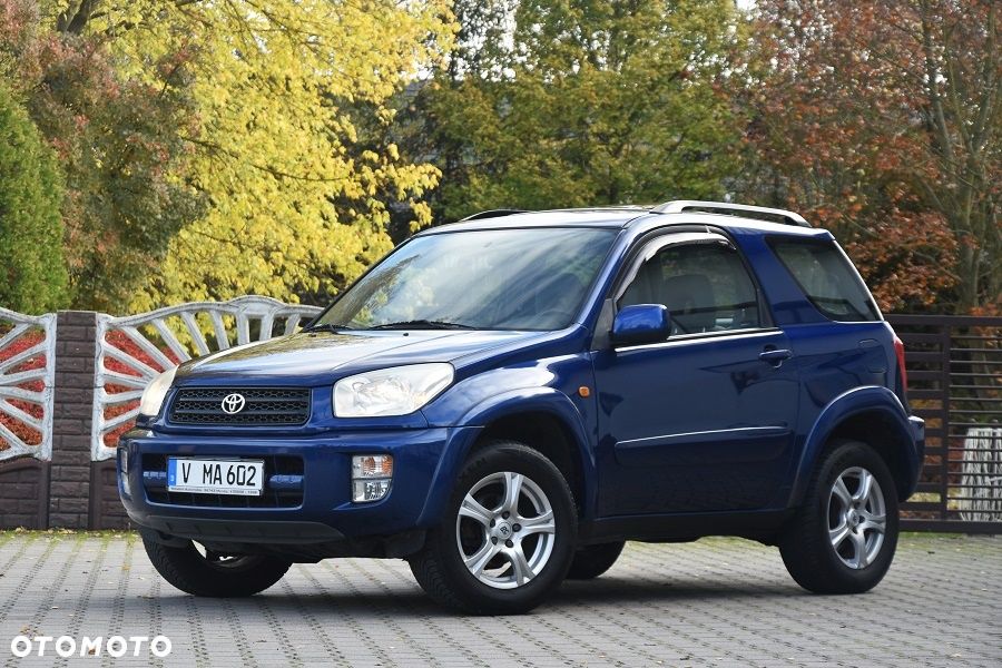 Toyota RAV4 - 6