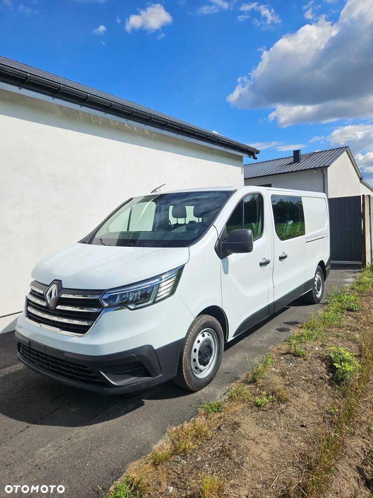 Renault Trafic - 2