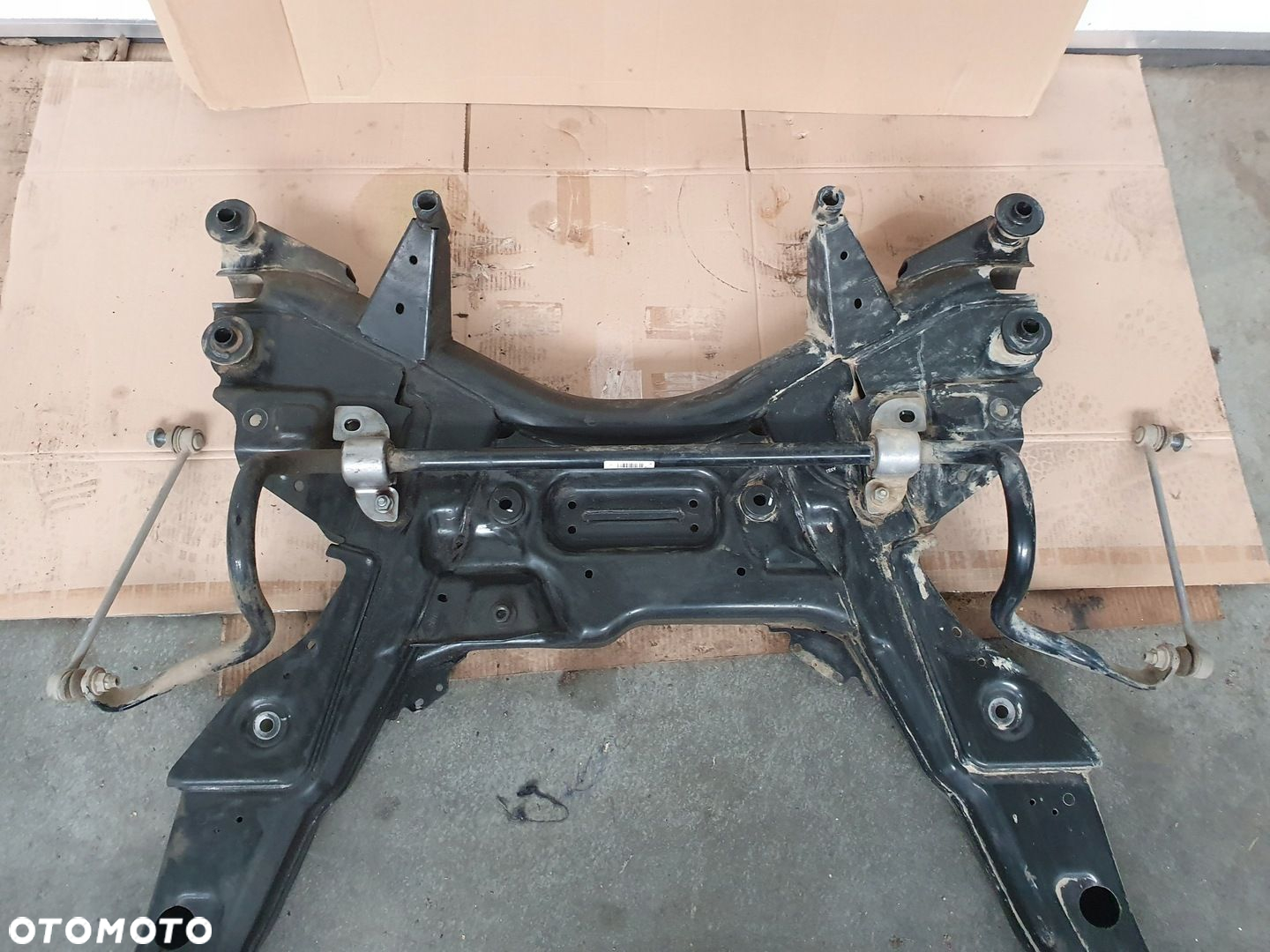 SANKI WÓZEK KOŁYSKA ZAWIESZENIE PRZÓD MERCEDES VITO W447 1.6 1.7CDI - 2