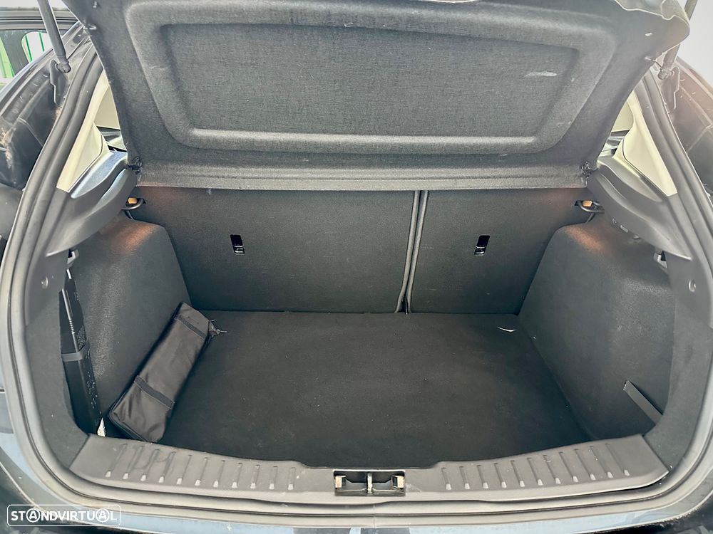 Ford Focus 2.0 TDCi Titanium PowerShift - 14