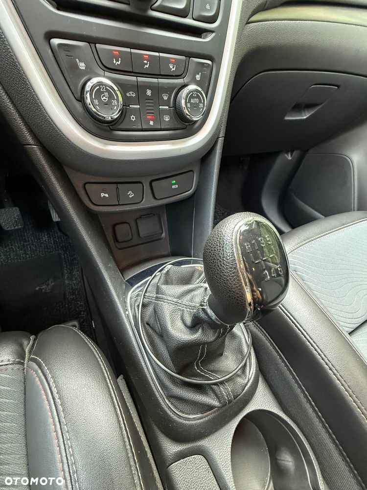 Opel Mokka 1.4 T Cosmo EU6 - 11