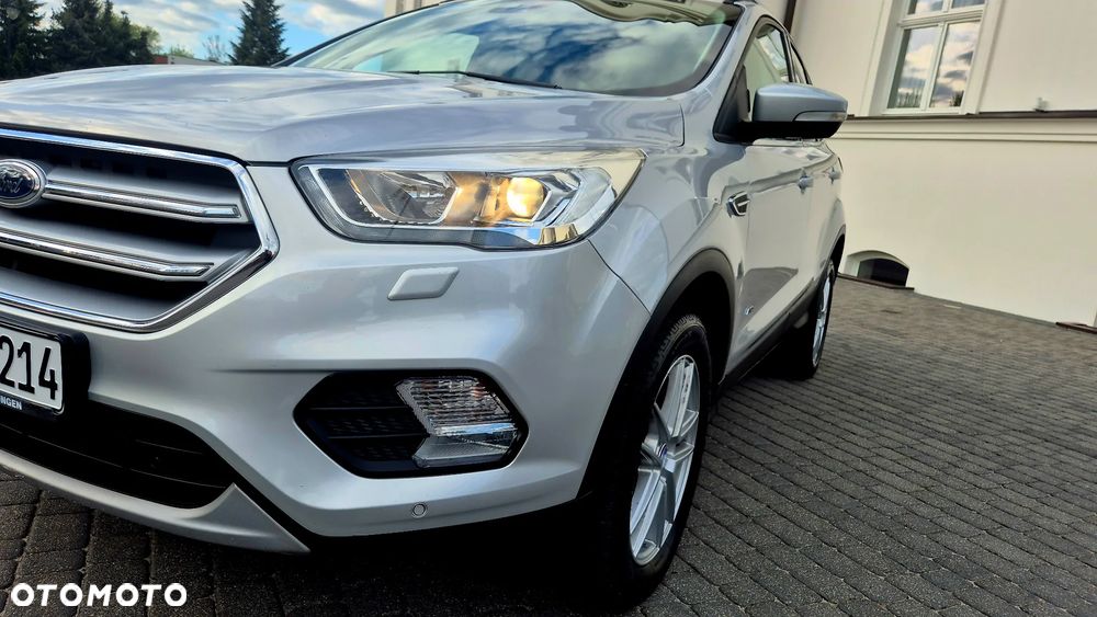 Ford Kuga 2.0 TDCi 4WD Titanium - 26