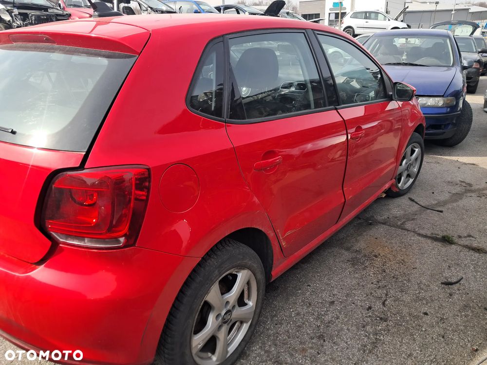Vw Polo 6R 1.4 16v CGG LVE LP3G Części karoseria silnik skrzynia - 7