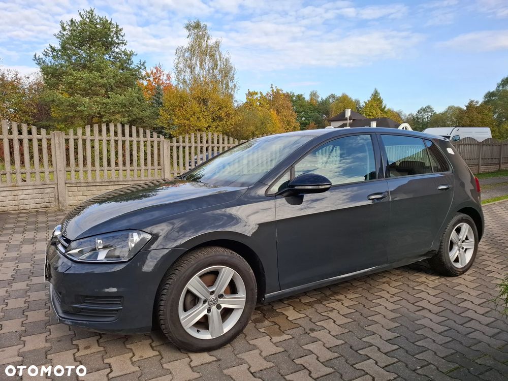 Volkswagen Golf - 9