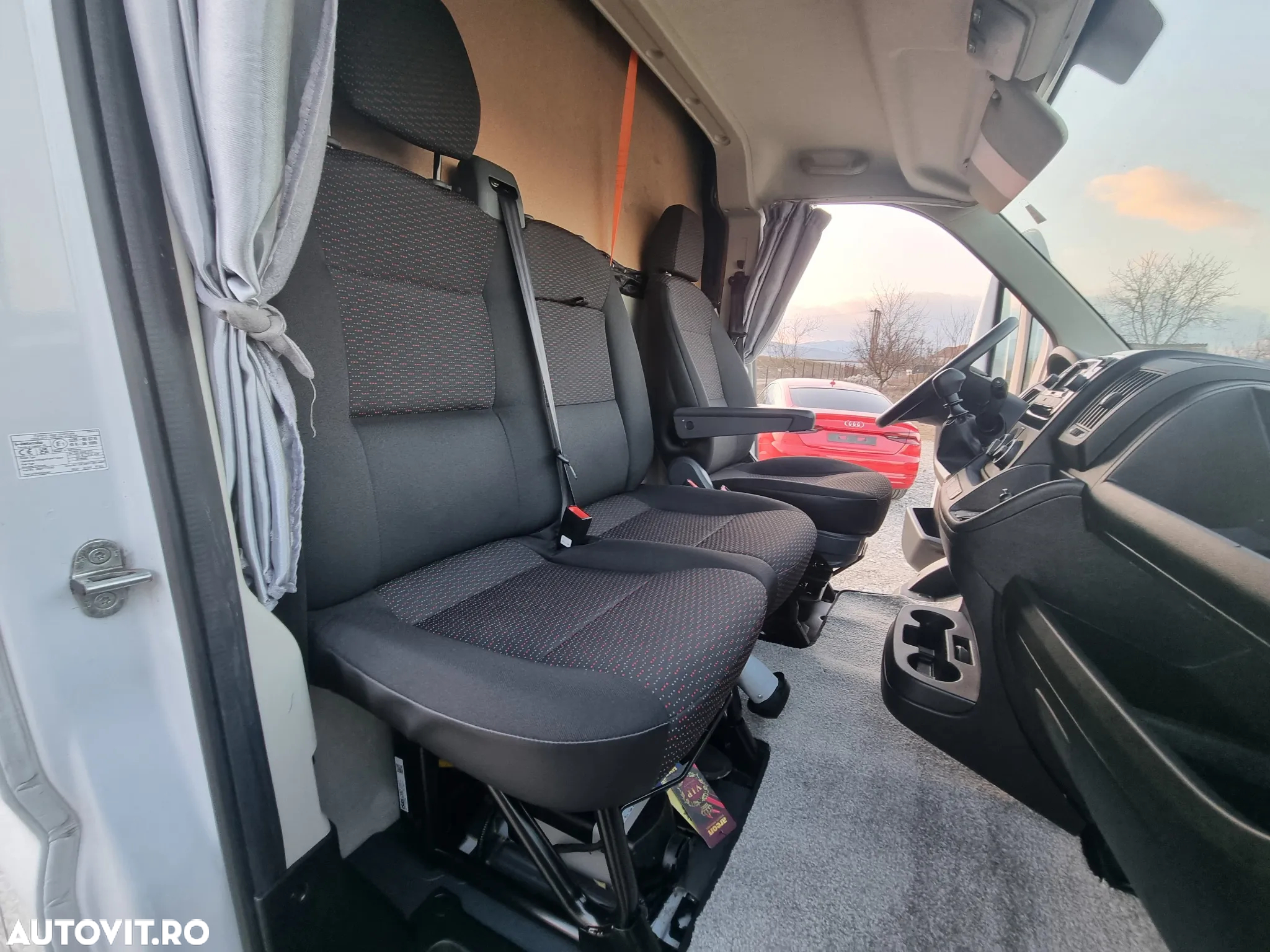 Peugeot BOXER - 12