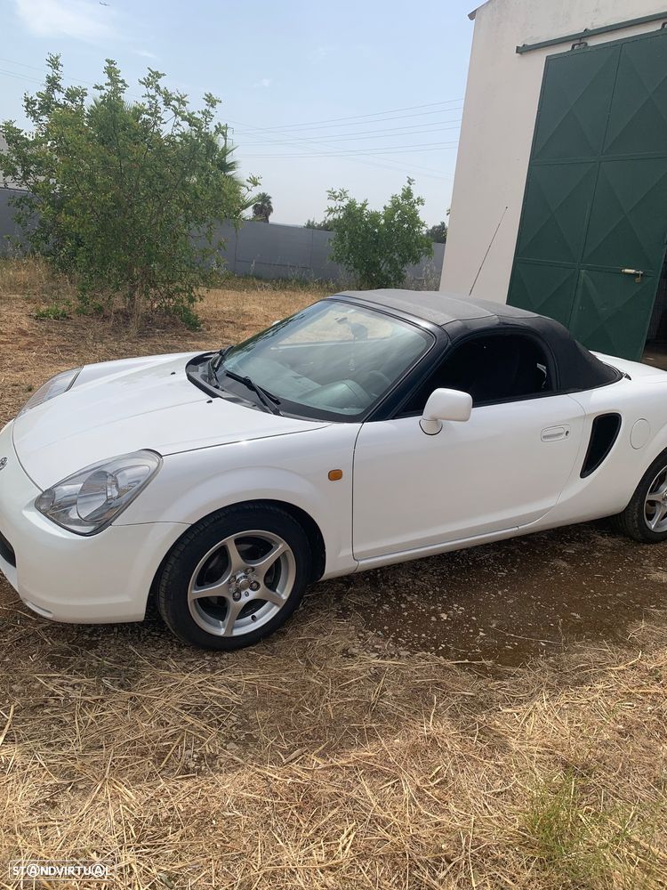 Toyota MR2 - 10