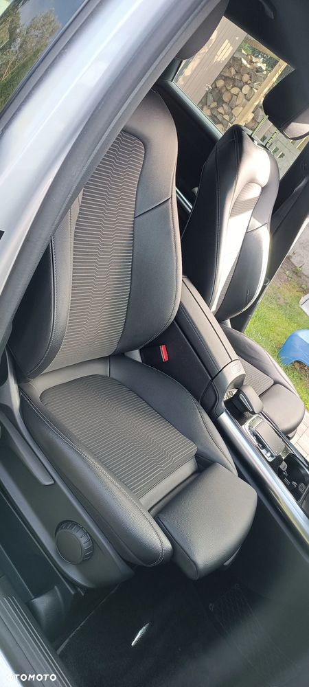 Mercedes-Benz Klasa B 180 7G-DCT Style - 23