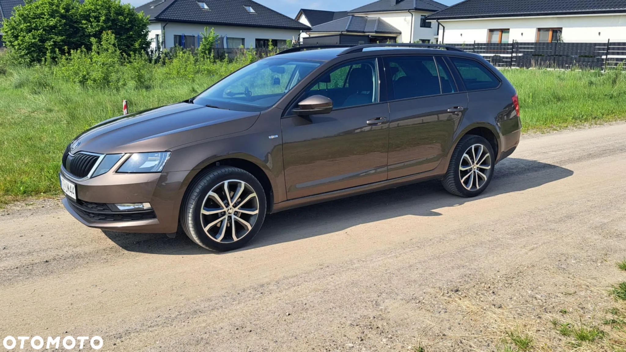 Skoda Octavia 1.6 TDI DSG Soleil - 1