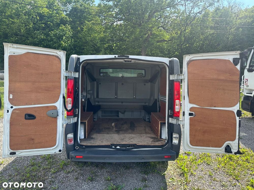 Renault Trafic L1H1 7-os. Brygadówka - 9