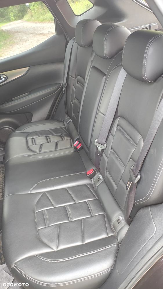 Nissan Qashqai 1.5 dCi Tekna - 12
