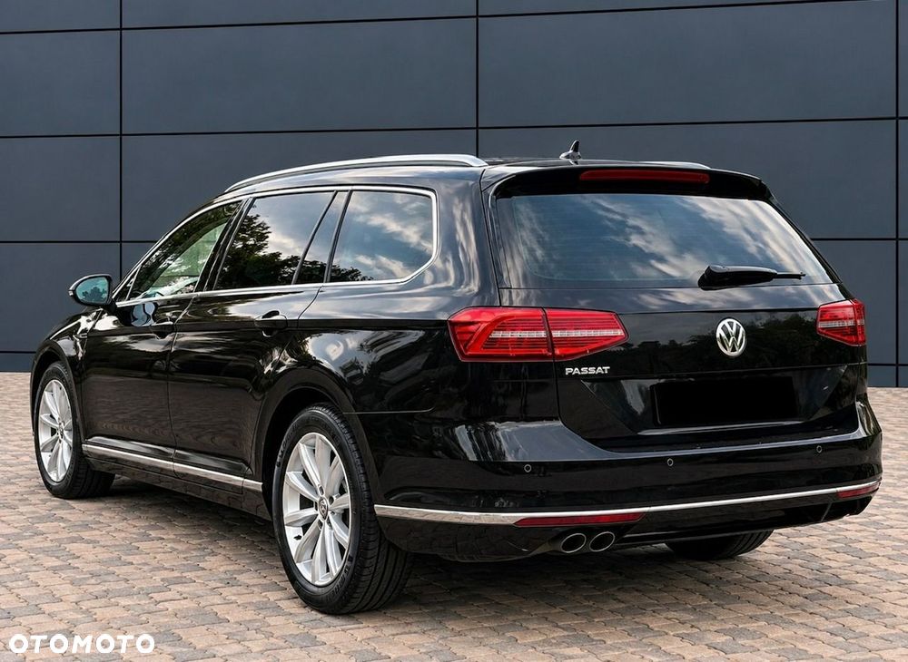Volkswagen Passat 2.0 TDI SCR DSG 4Motion Business - 3