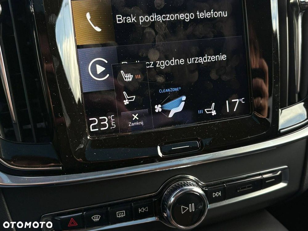 Volvo S90 D4 Inscription - 17