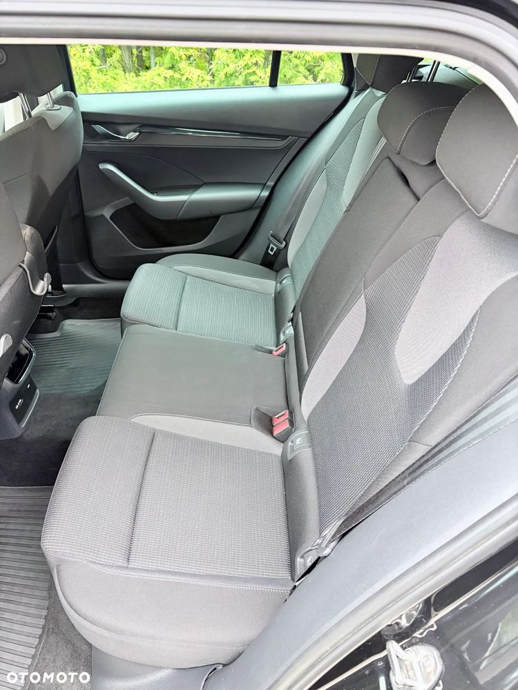Skoda Octavia 2.0 TDI Ambition - 12