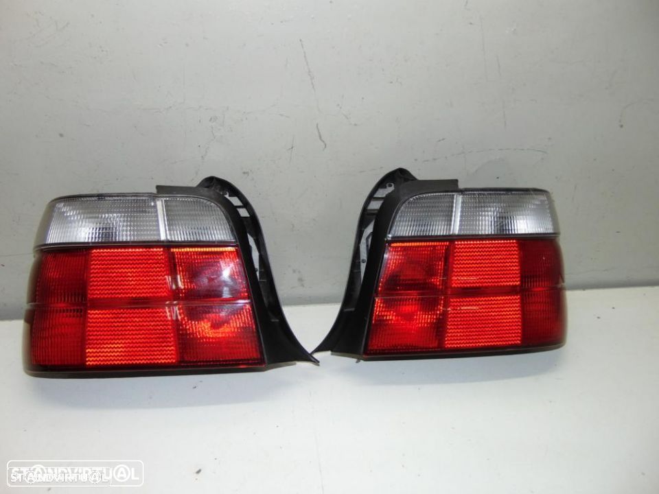 BMW série 3 Compact farolins de trás - 1