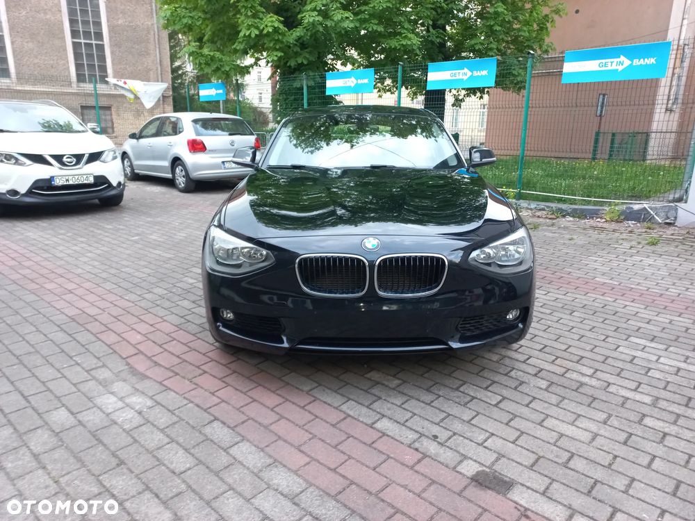 BMW Seria 1 118i - 11