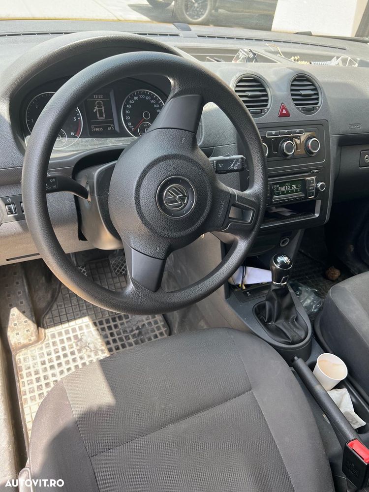 Volkswagen Caddy - 2