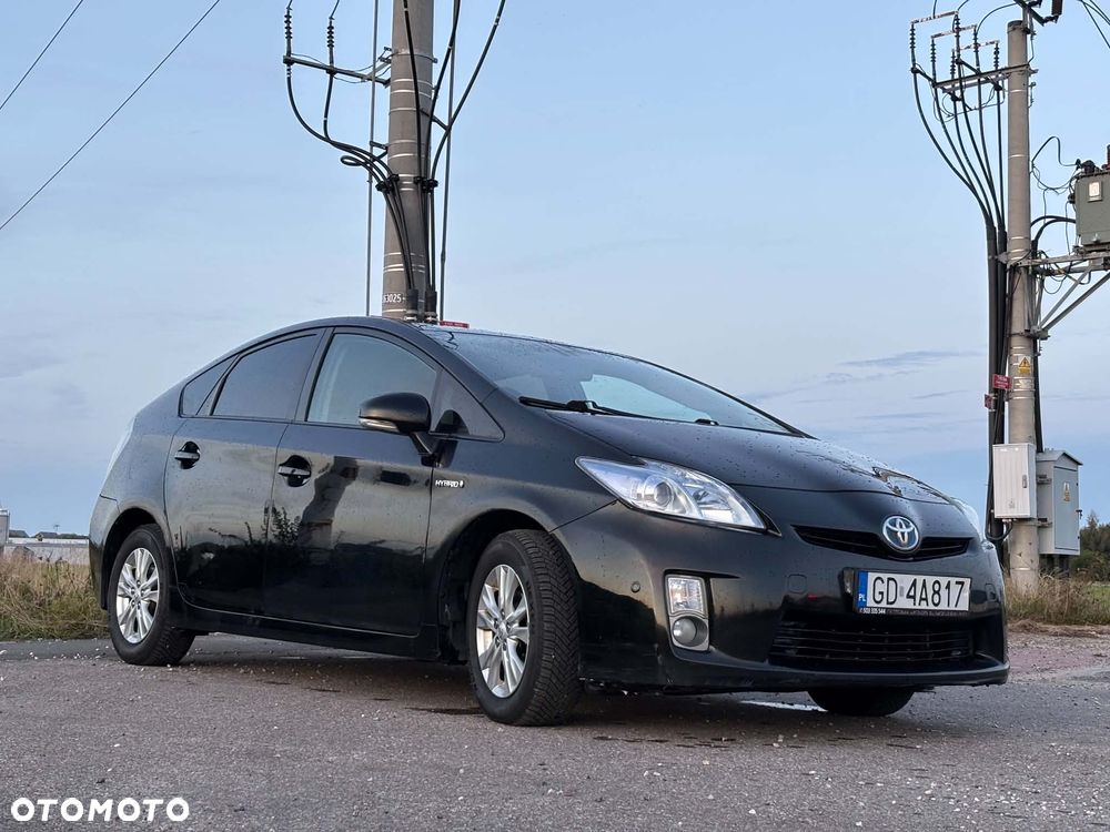 Toyota Prius - 3