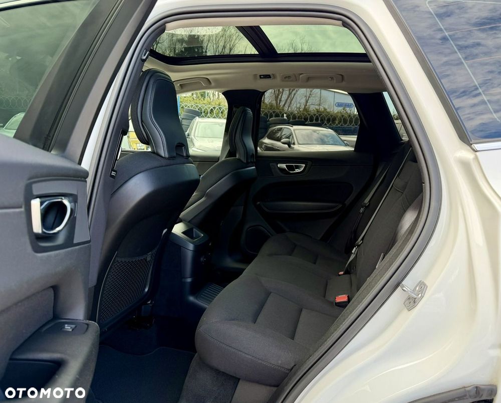 Volvo XC 60 T6 AWD Recharge Geartronic Inscription - 10