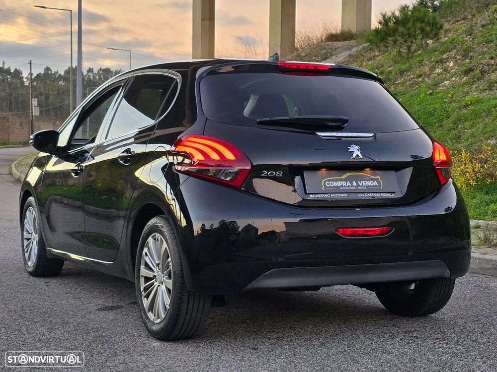 Peugeot 208 1.6 BlueHDi Style - 2