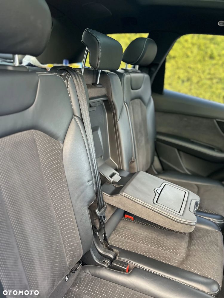 Audi SQ7 - 14