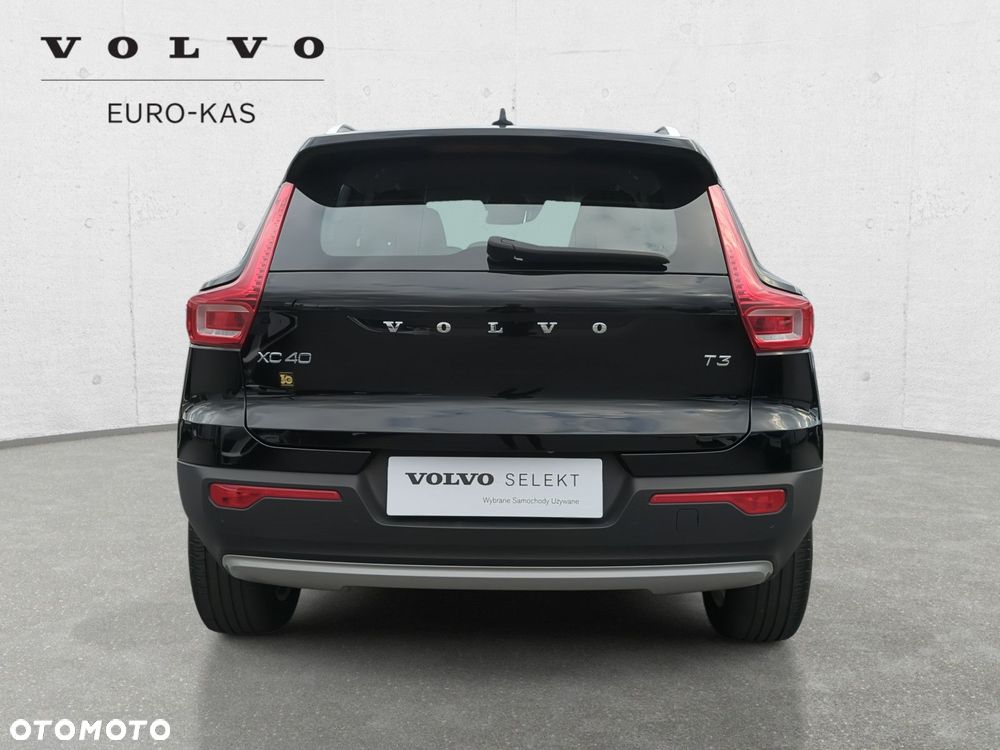 Volvo XC 40 - 6