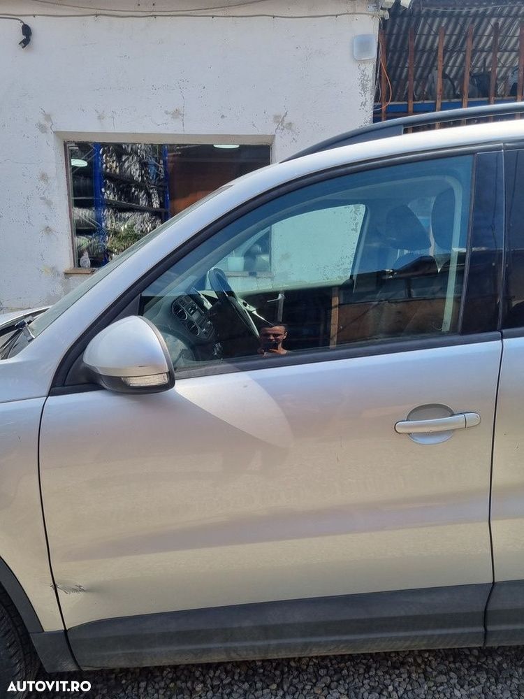 Usa Stanga Fata Volkswagen Tiguan 5N 2008 - 2011 SUV 4 Usi Reflex silver Metalic LA7W ... - 1