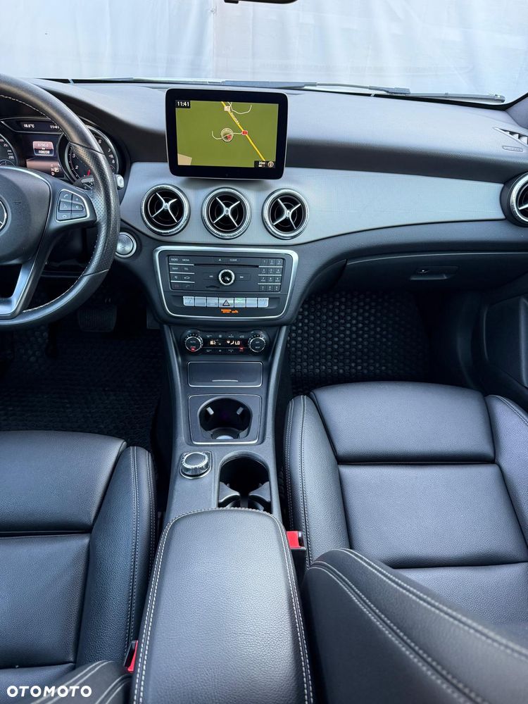 Mercedes-Benz CLA 250 4-Matic Sport - 27
