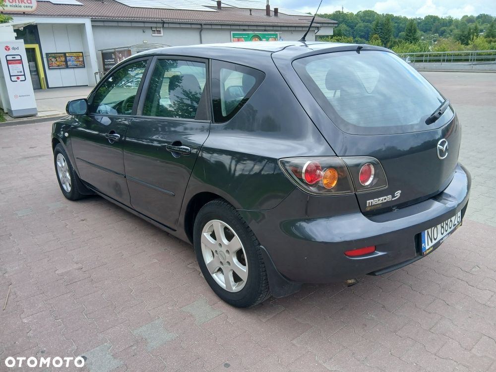 Mazda 3 - 4