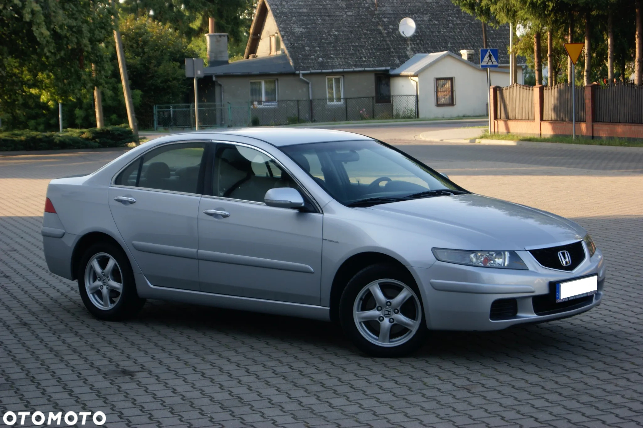 Honda Accord 2.0 Comfort - 13