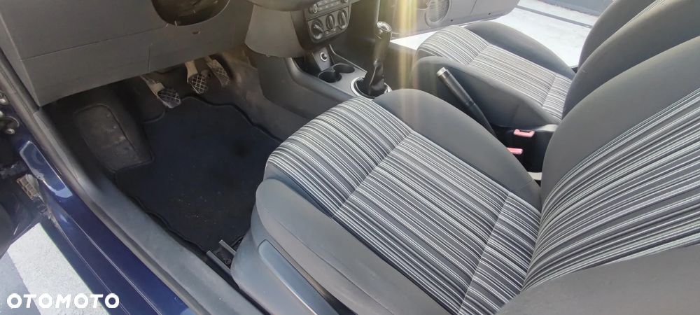 Volkswagen Fox 1.2 - 14