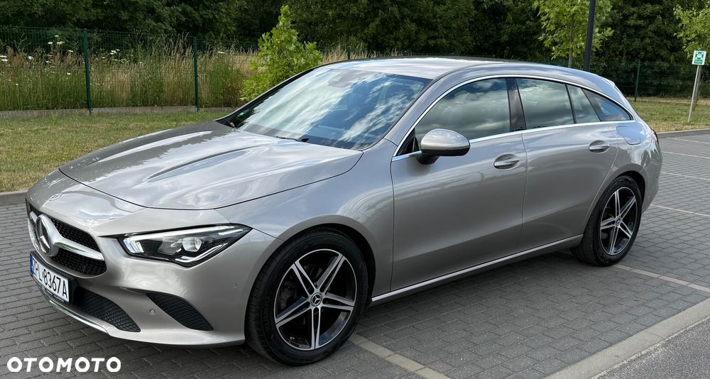 Mercedes-Benz CLA 180 - 4
