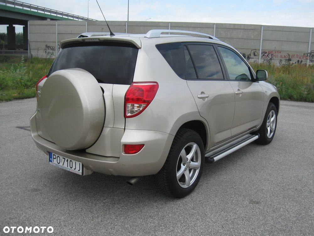 Toyota RAV4 2.0 VVT-i Premium - 5