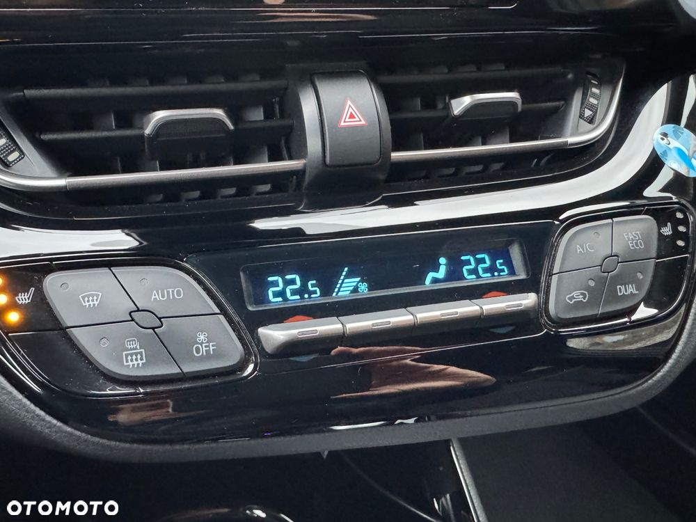 Toyota C-HR 2.0 Team Deutschland - 15