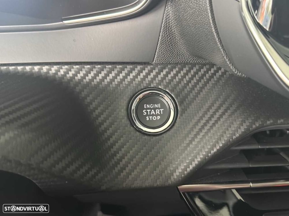 Peugeot e-208 51 kWh Allure - 19