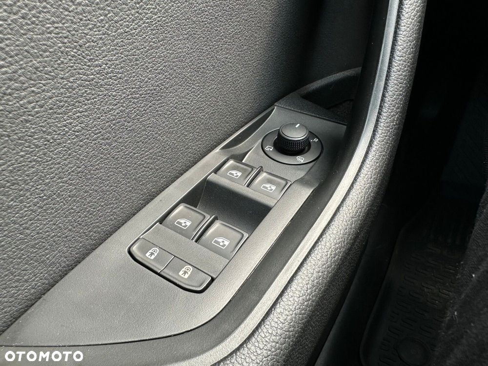 Skoda Superb 1.5 TSI Ambition DSG - 19