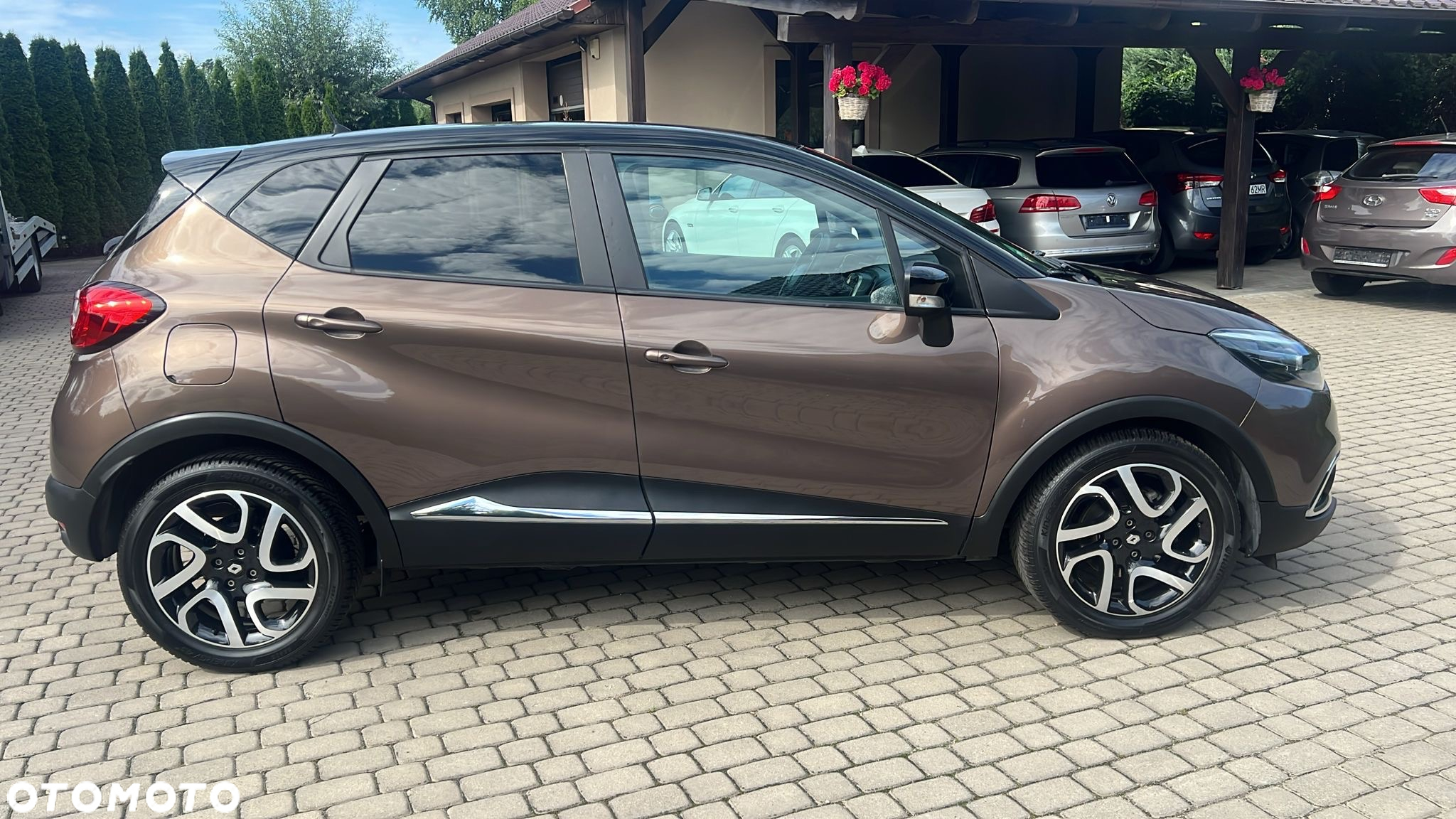 Renault Captur - 3