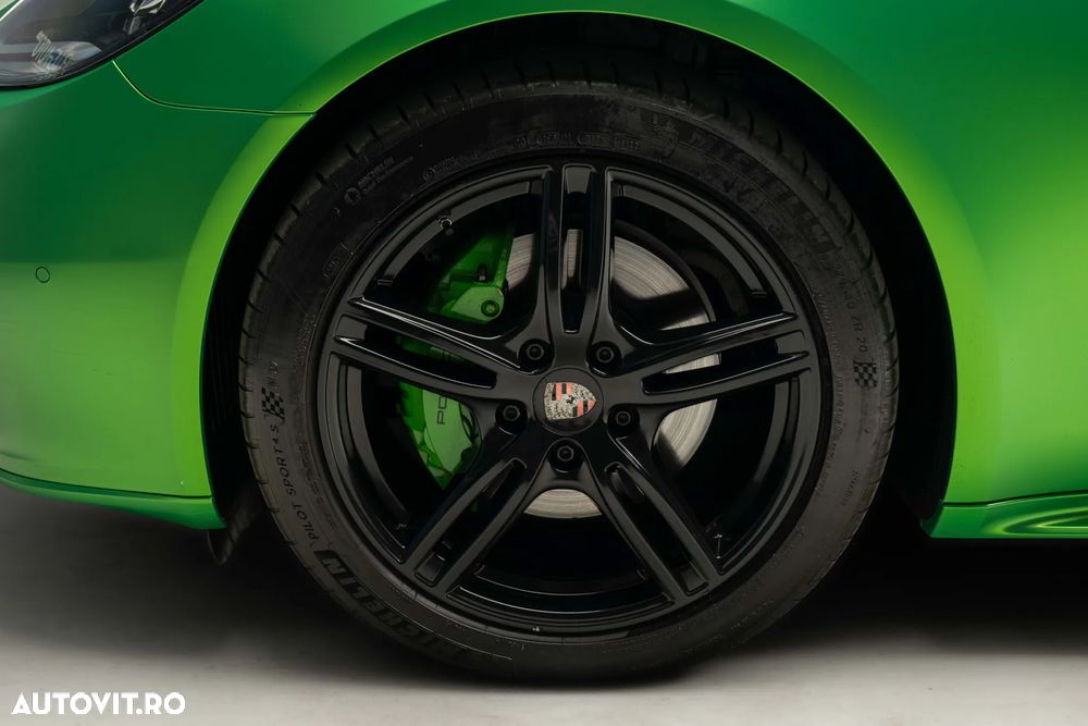 Porsche Panamera 4 - 8