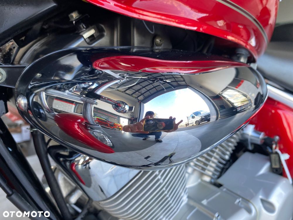 Suzuki Intruder - 31