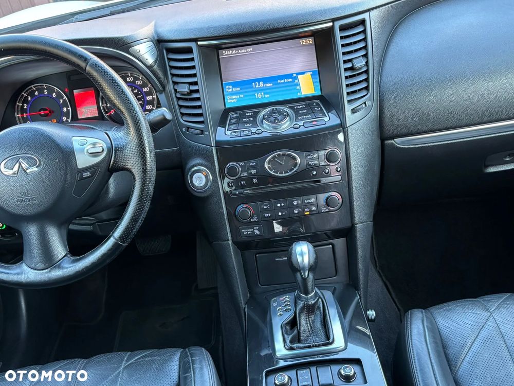 Infiniti FX FX35 AWD - 9