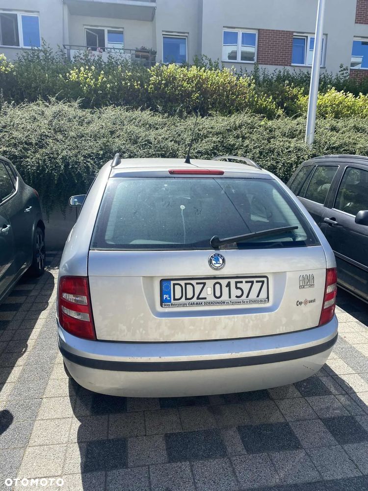 Skoda Fabia 1.2 12V Comfort - 2