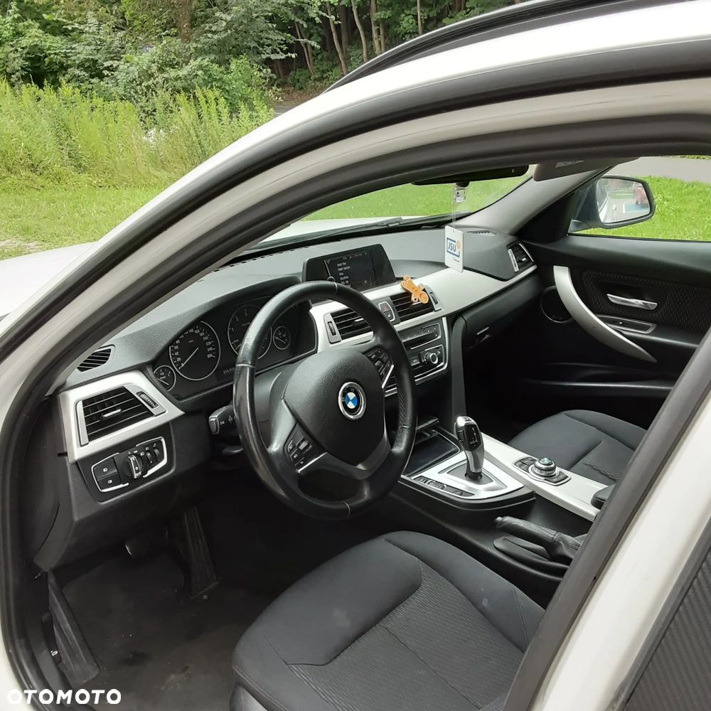 BMW Seria 3 - 14