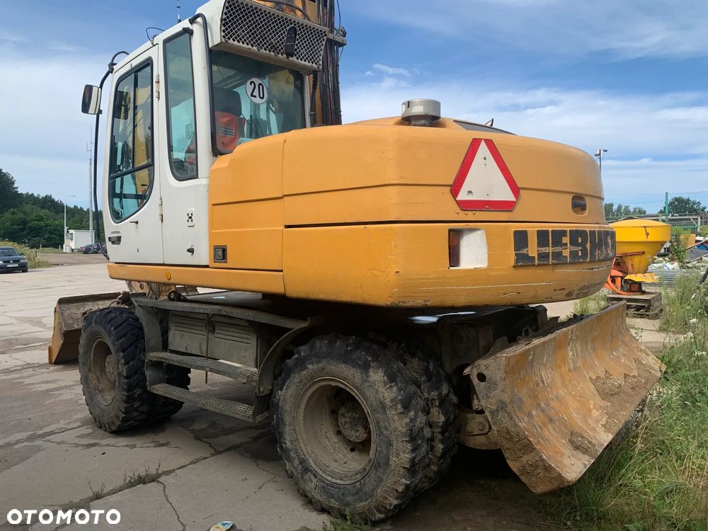 Liebherr - 3