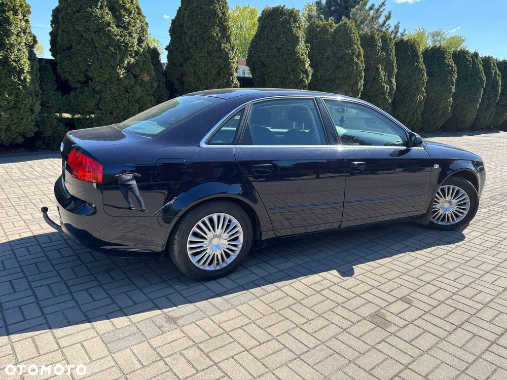 Audi A4 Limousine 2.0 TDI - 3