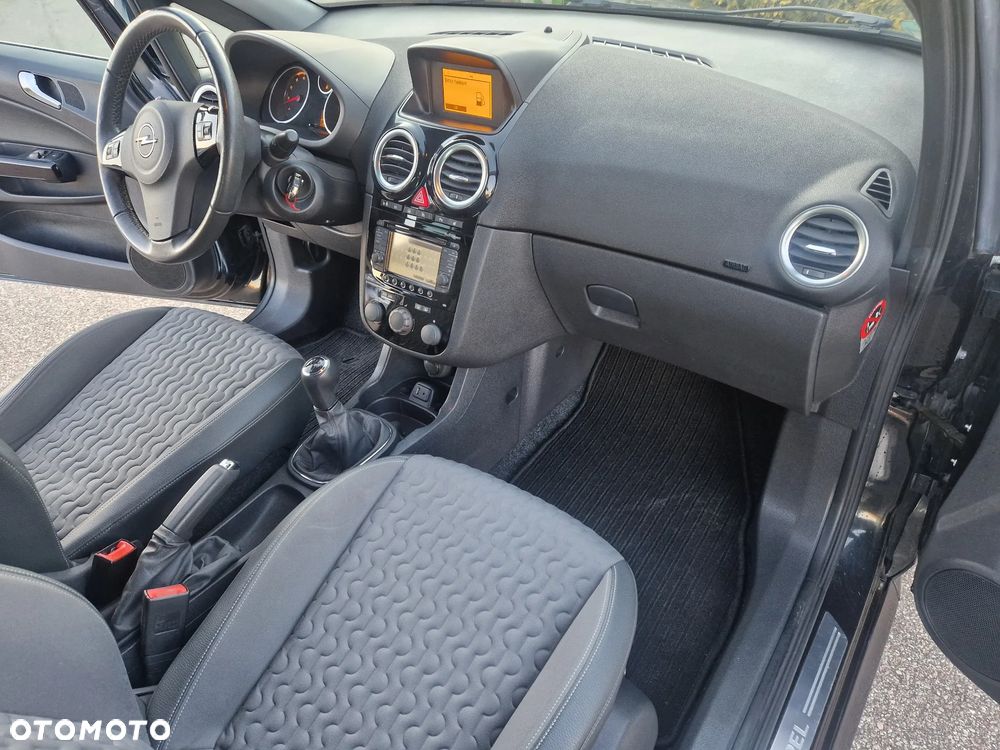 Opel Corsa - 19