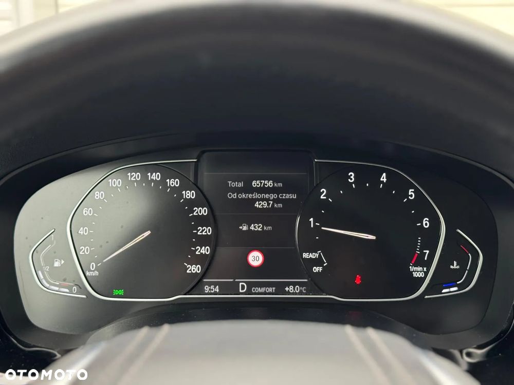 BMW Seria 5 520i - 23